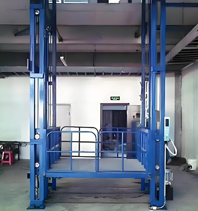 什运乡导轨式升降货梯